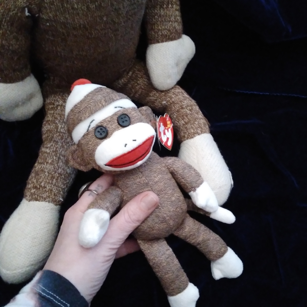 TY Socks the Sock Monkey - Picture 6 of 6